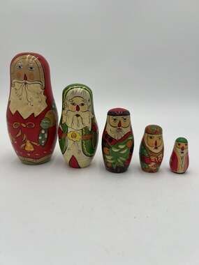 Authentic Models Santa Nesting Dolls Set of 5 Wooden Christmas Matryoshka 6”
